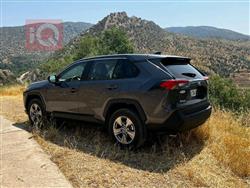 تۆیۆتا ڕاڤ 4